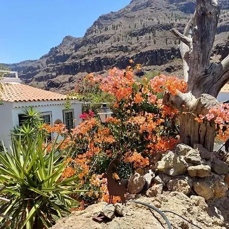 Gaestehaus Casa Roca * Fátaga